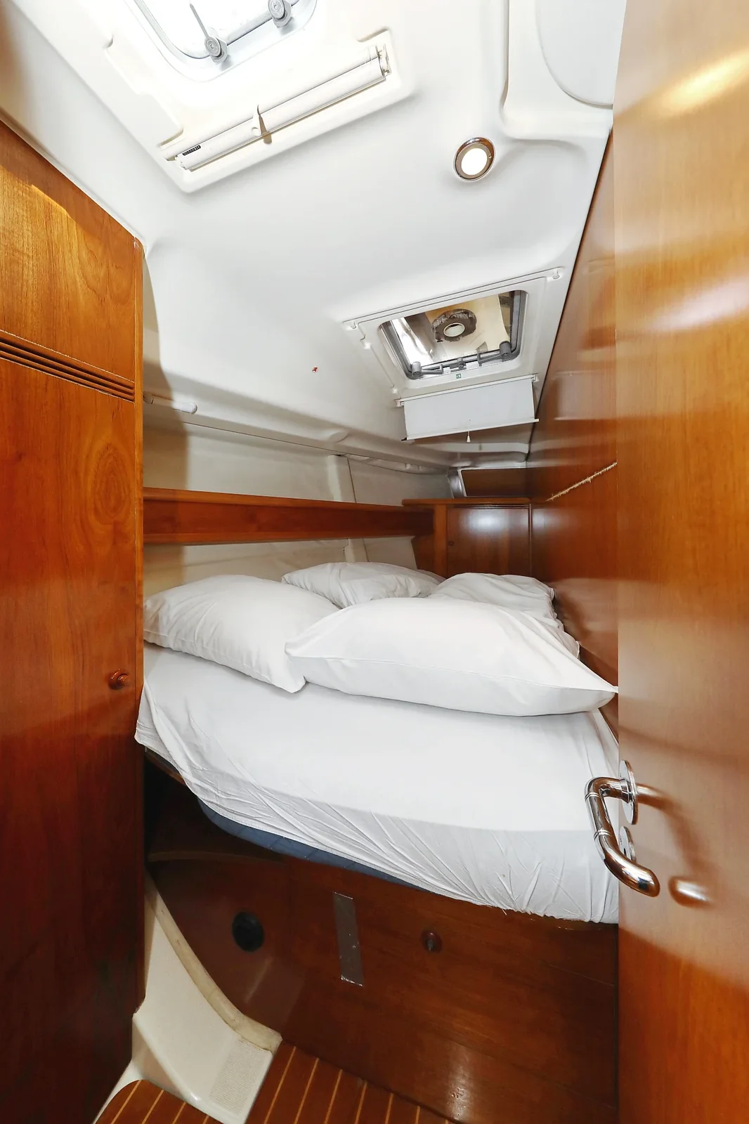 Yacht JEANNEAU Sun Odyssey 45 - Lejla - Foto 1