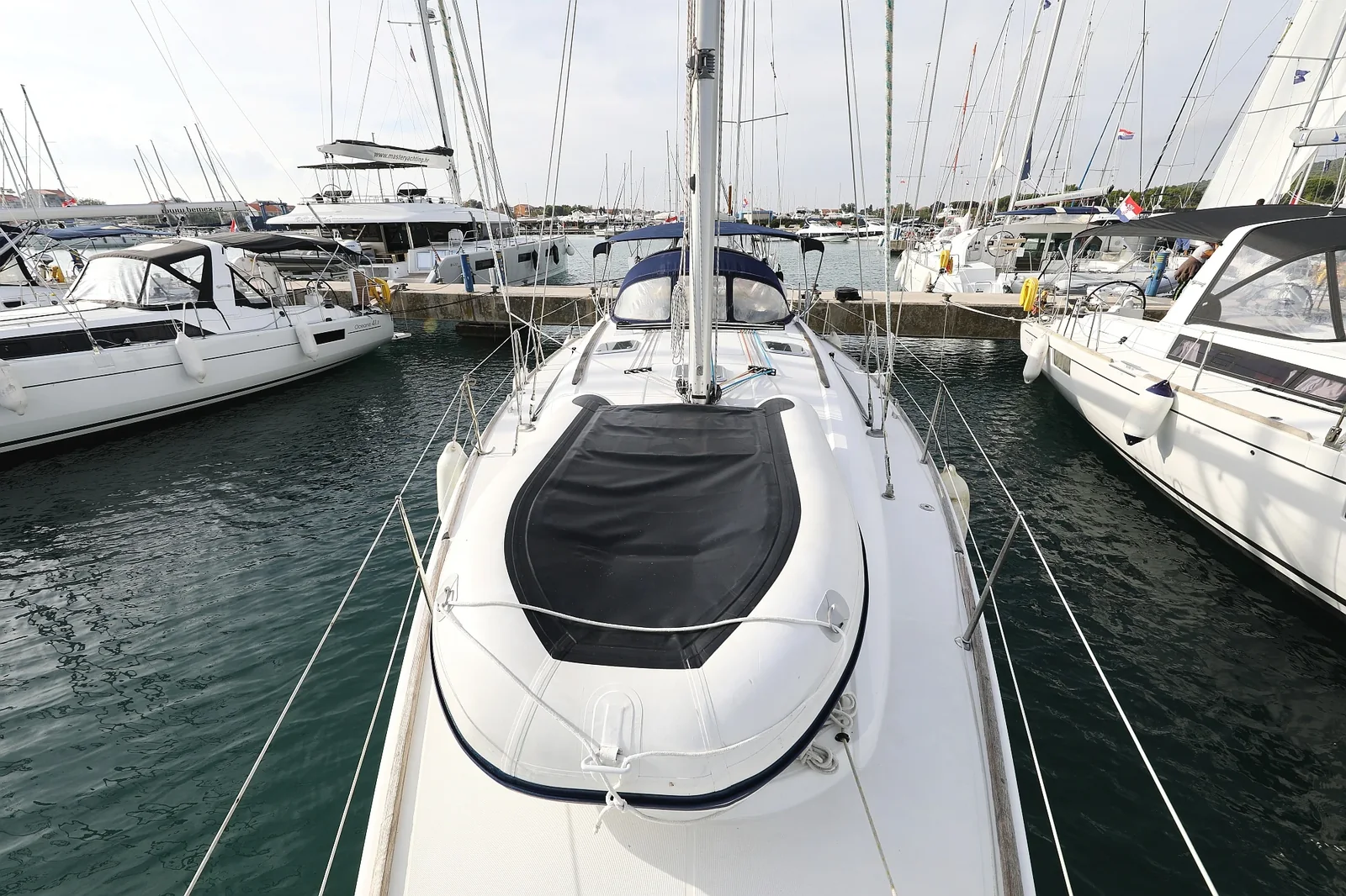 Yacht JEANNEAU Sun Odyssey 45 - Lejla - Foto 1