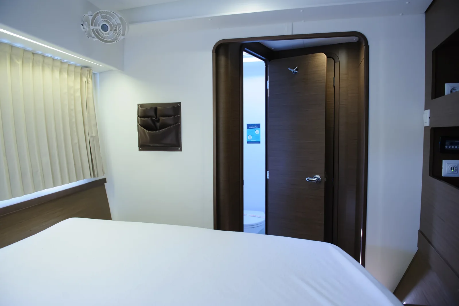 Yacht LAGOON 42 - Full Moon - Foto 1