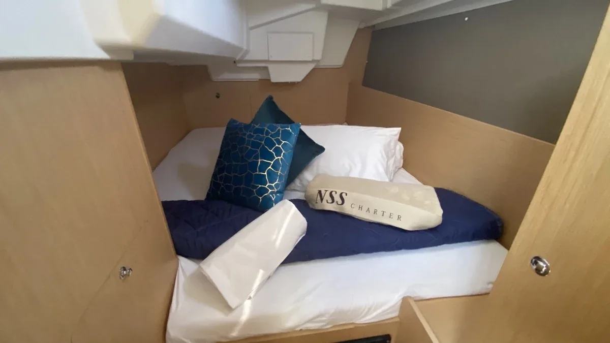 Yacht BENETEAU Oceanis 35.1 - Nodus