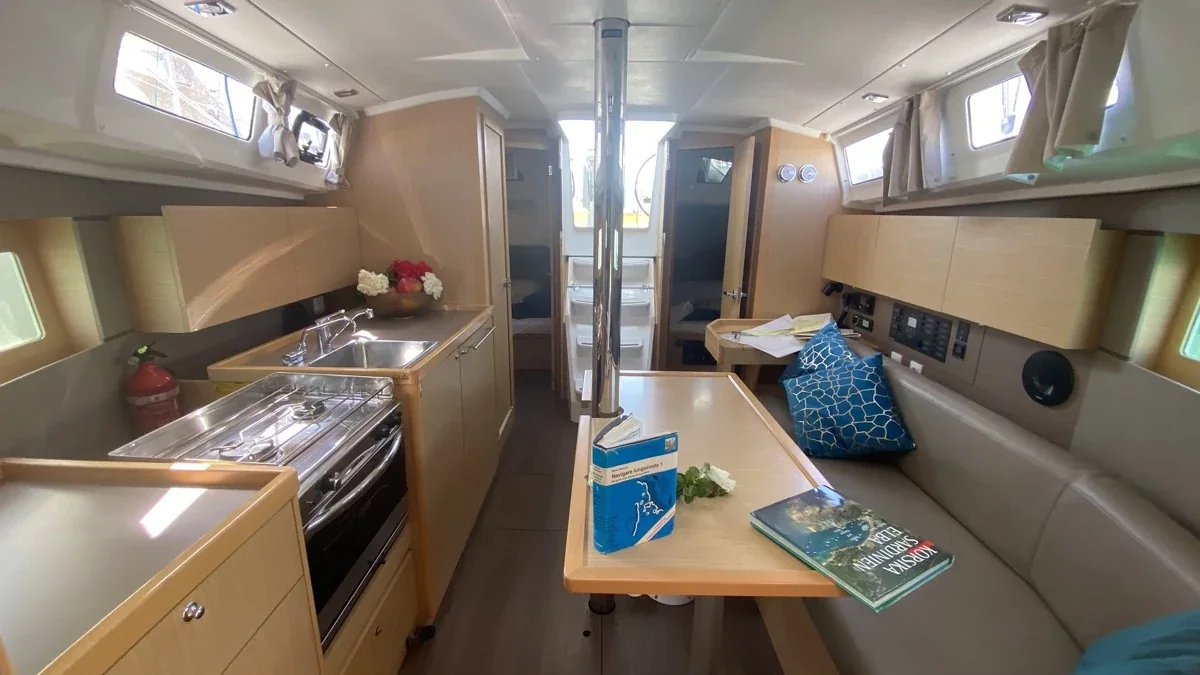 Yacht BENETEAU Oceanis 35.1 - Nodus - Foto 1