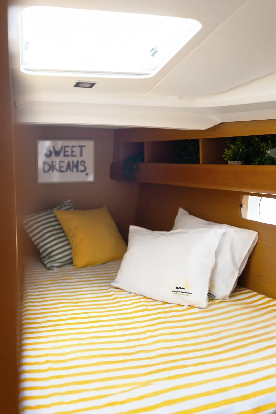 Yacht JEANNEAU Sun Odyssey 469 - Lemon - Foto 1