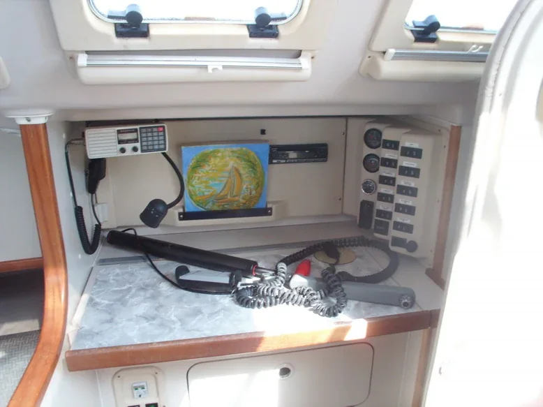 Yacht DEHLER 34 - B & B