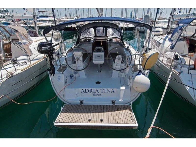 Yacht BAVARIA Cruiser 34 - Adria Tina
