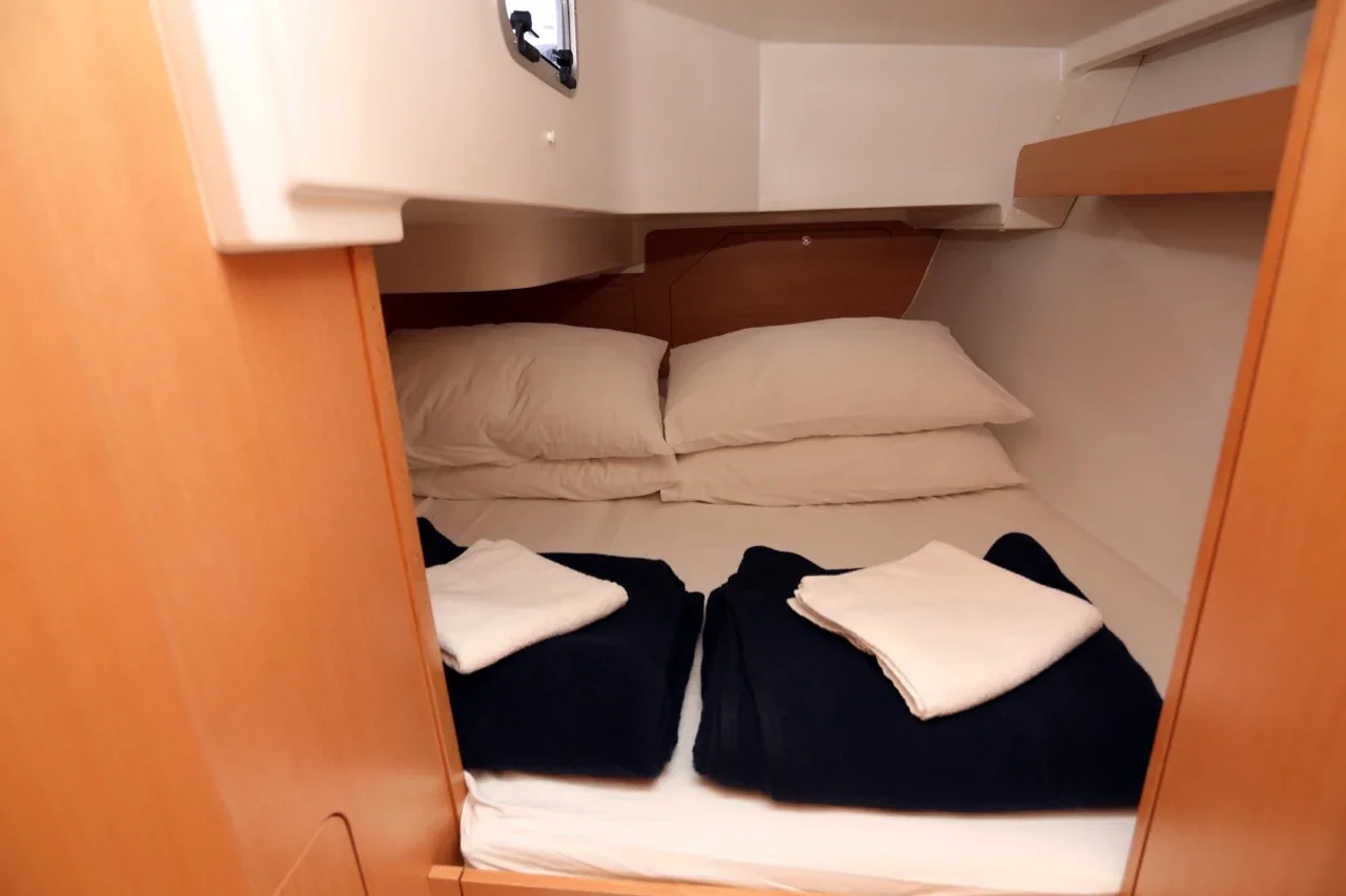 Yacht JEANNEAU Sun Odyssey 319 - Spider Kiss - Foto 1