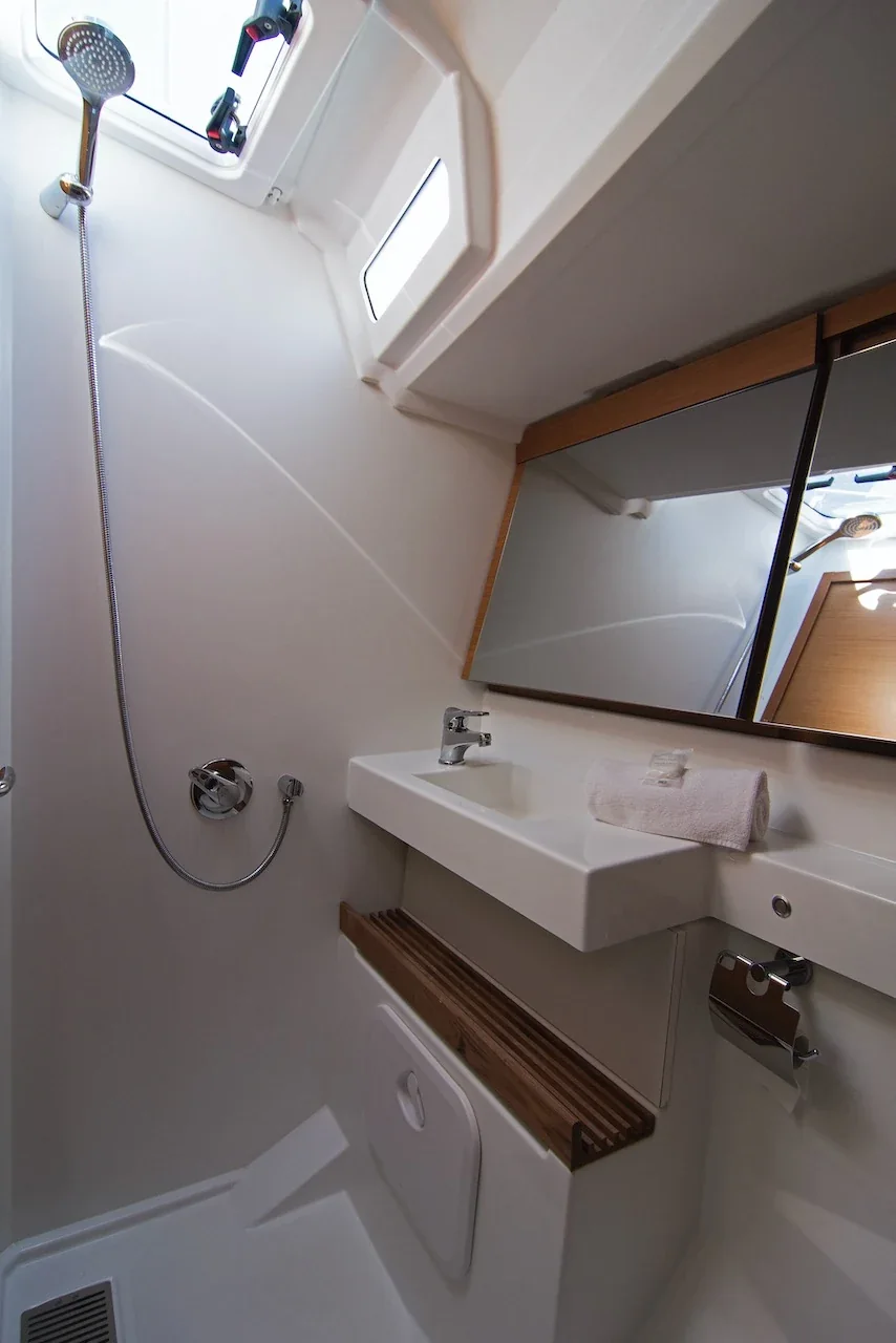 Yacht JEANNEAU Sun Odyssey 440 - Tanpopo - Foto 1