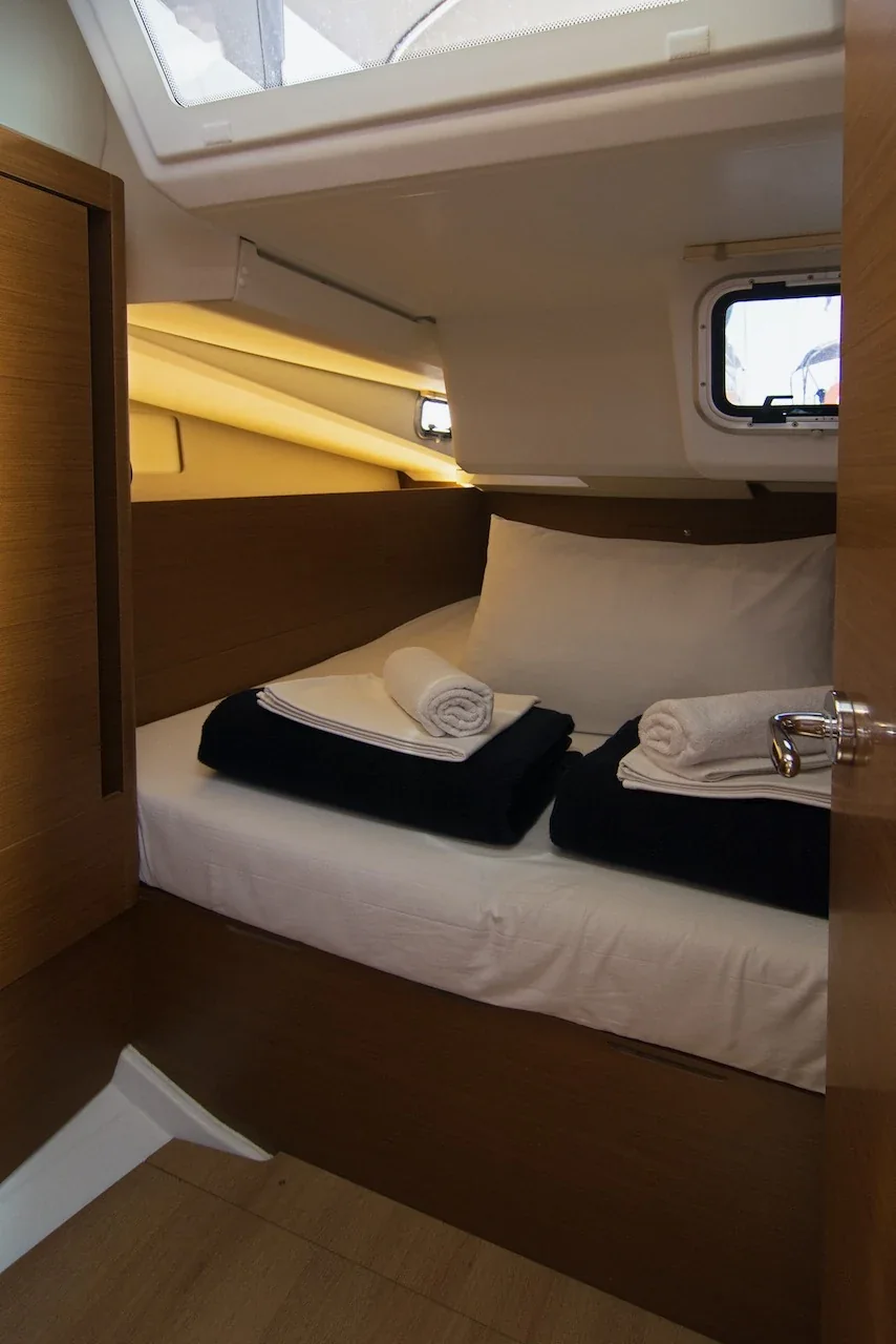 Yacht JEANNEAU Sun Odyssey 440 - Tanpopo - Foto 1