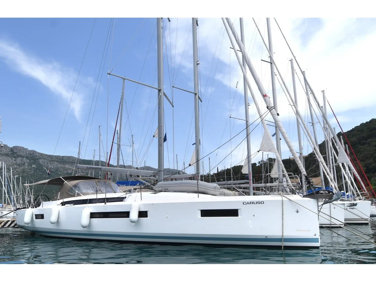 Yacht JEANNEAU Sun Odyssey 490 - Caruso - Foto 1