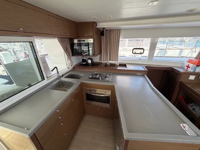 Yacht LAGOON 450 F - Silicia