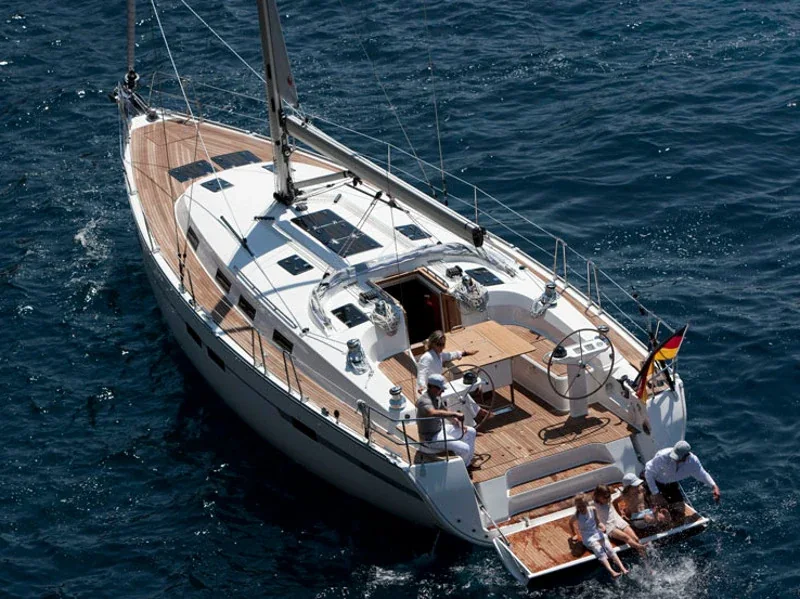 Yacht BAVARIA Cruiser 45 - Futuro - Foto 1
