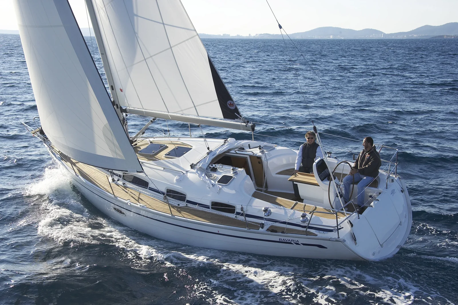 Yacht BAVARIA 35 Cruiser - Pleiades - Foto 1