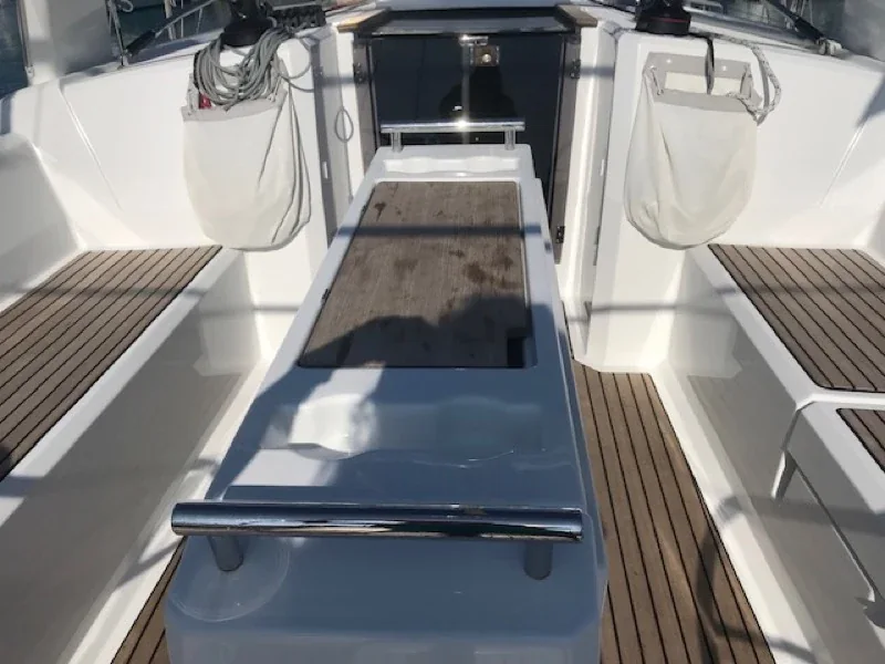 Yacht BENETEAU Oceanis 38.1 - Zosma - Foto 1