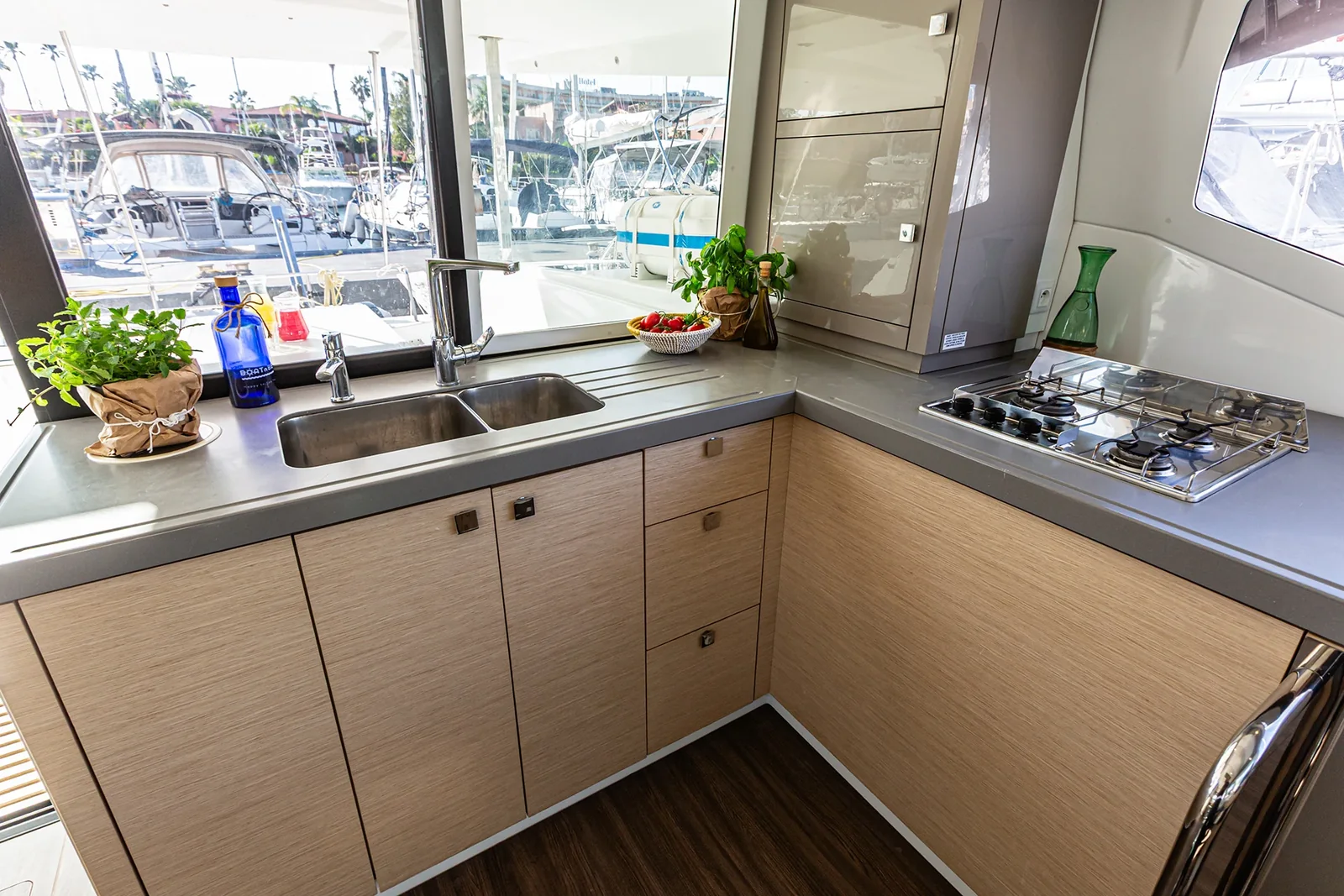 Yacht FOUNTAINE PAJOT Lucia 40 - Relax Planet - Foto 1