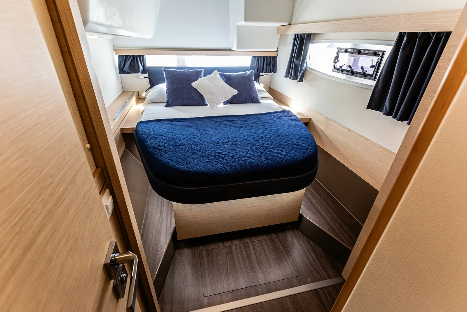 Yacht FOUNTAINE PAJOT Lucia 40 - Relax Planet - Foto 1