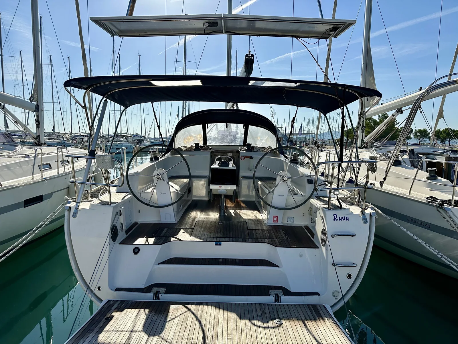 Yacht BAVARIA Cruiser 46 - Rava