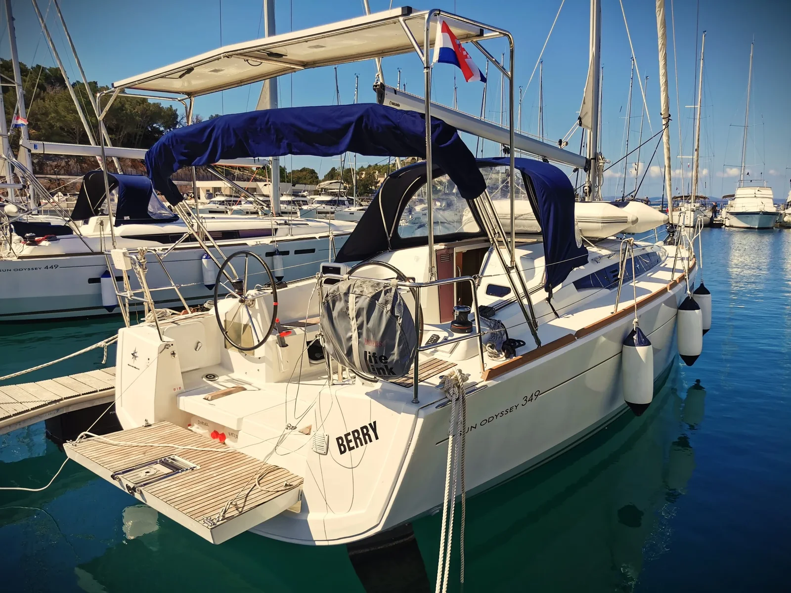 Yacht JEANNEAU Sun Odyssey 349 - Berry - Foto 1