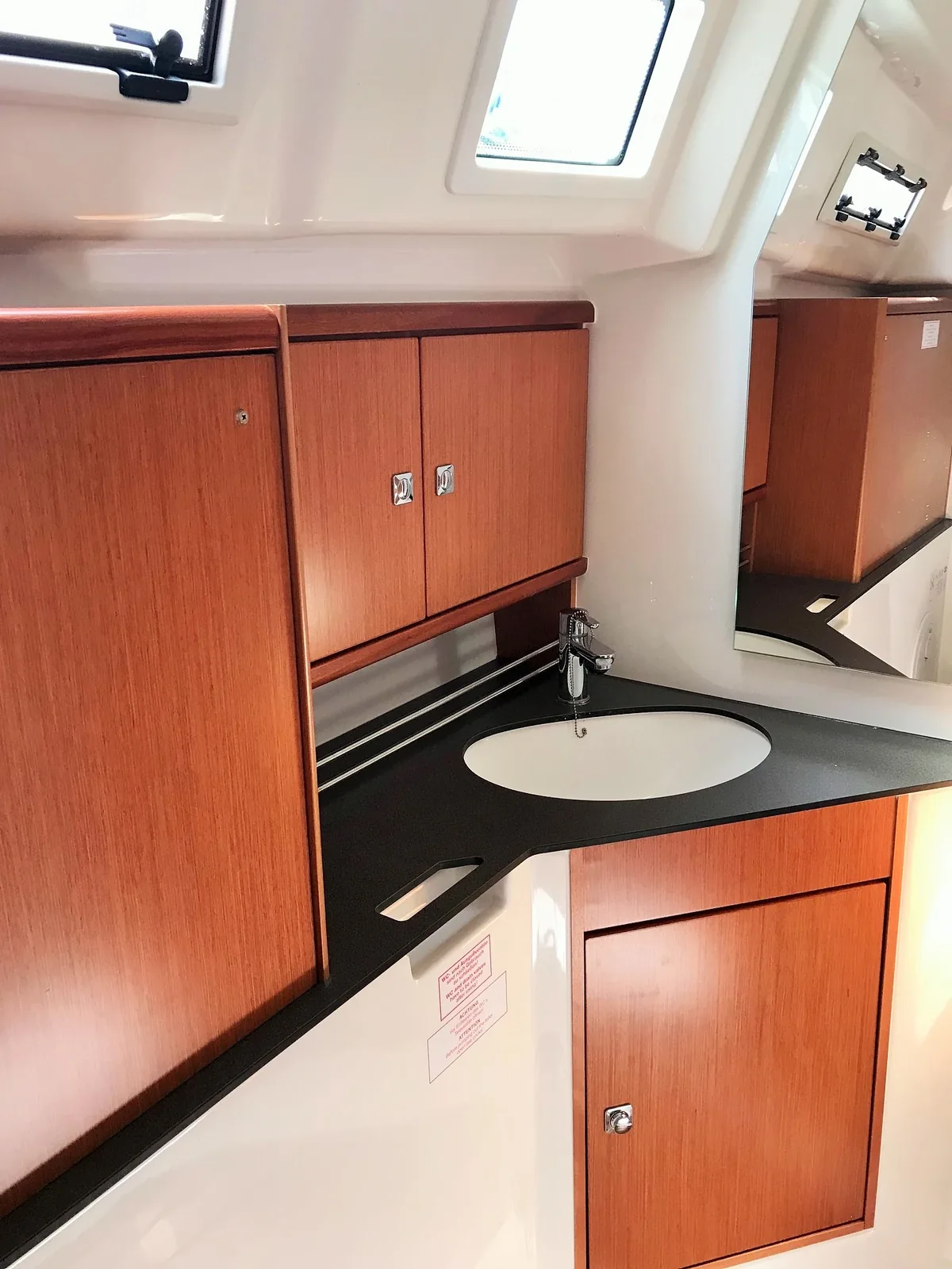 Yacht BAVARIA Cruiser 34 - Tintilinic