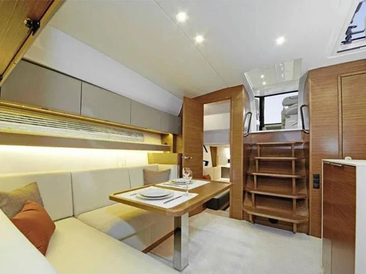 Yacht BAVARIA S45 HT - Varola - Foto 1