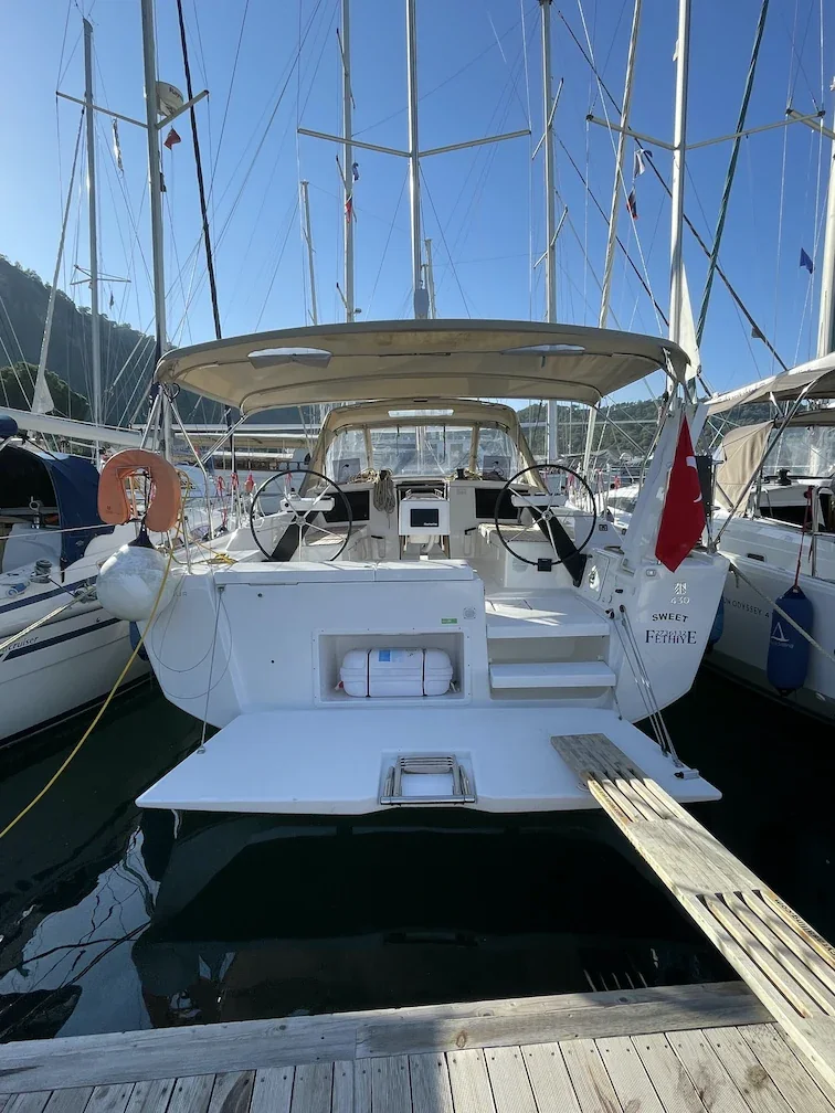 Yacht DUFOUR 430 Grand Large - Sweet - Foto 1