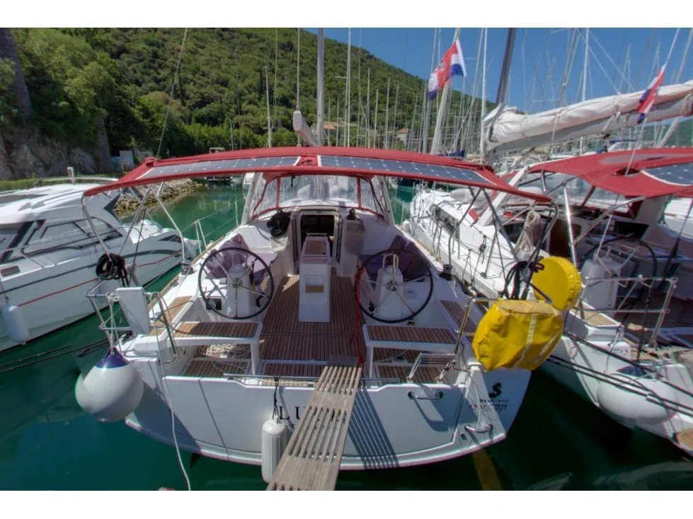 Yacht BENETEAU Oceanis 38.1 - Luce - Foto 1