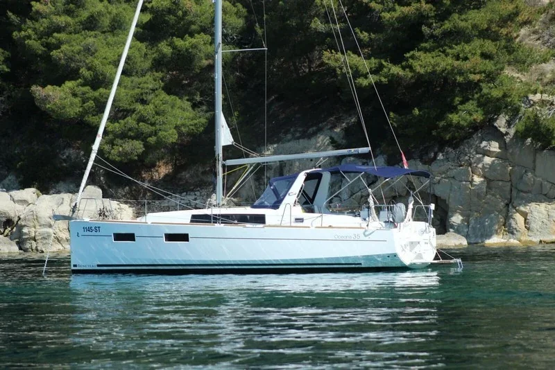 Yacht BENETEAU Oceanis 35 - Jean Michel