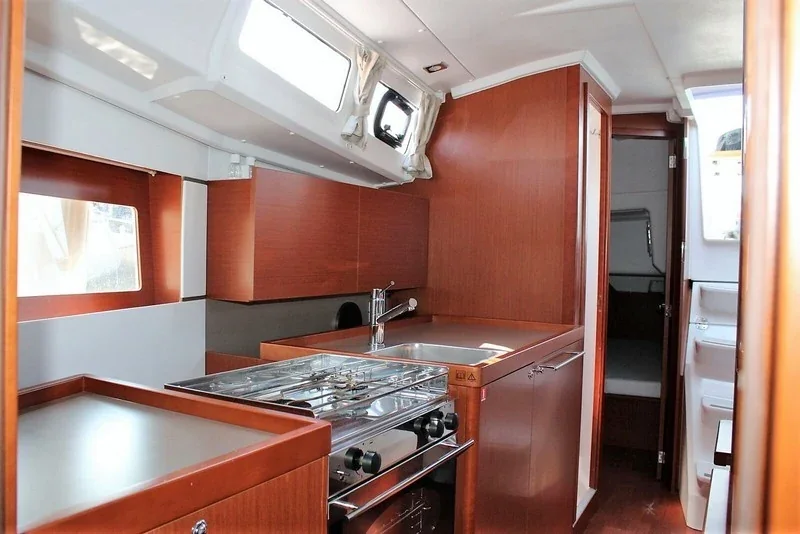 Yacht BENETEAU Oceanis 35 - Jean Michel - Foto 1