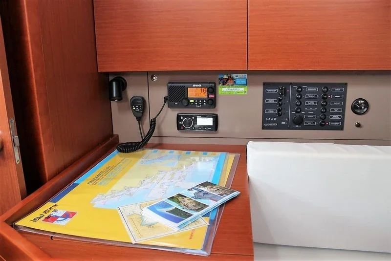 Yacht BENETEAU Oceanis 35 - Jean Michel - Foto 1