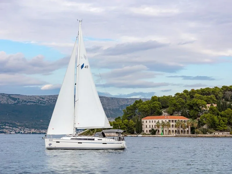 Yacht BAVARIA Cruiser 41 - Nina - Foto 1