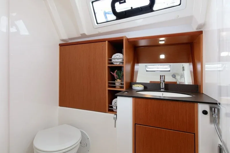 Yacht BAVARIA Cruiser 41 - Nina - Foto 1