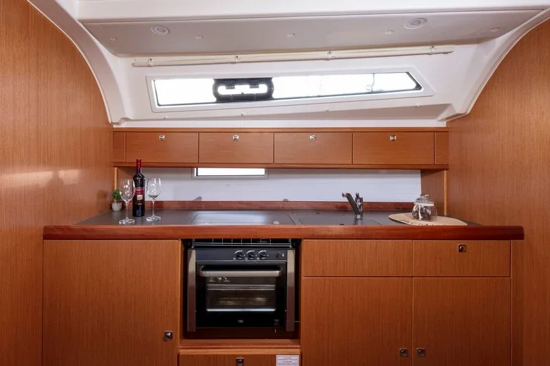 Yacht BAVARIA Cruiser 41 - Nina - Foto 1