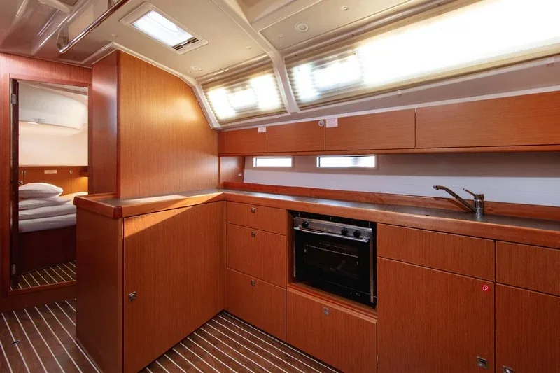 Yacht BAVARIA Cruiser 46 - Solarić - Foto 1