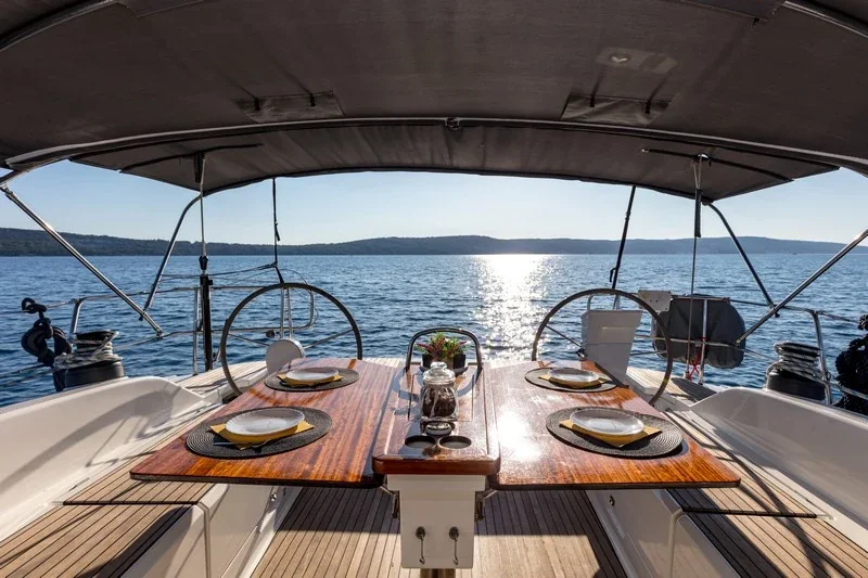 Yacht BAVARIA Cruiser 51 - Lui - Foto 1