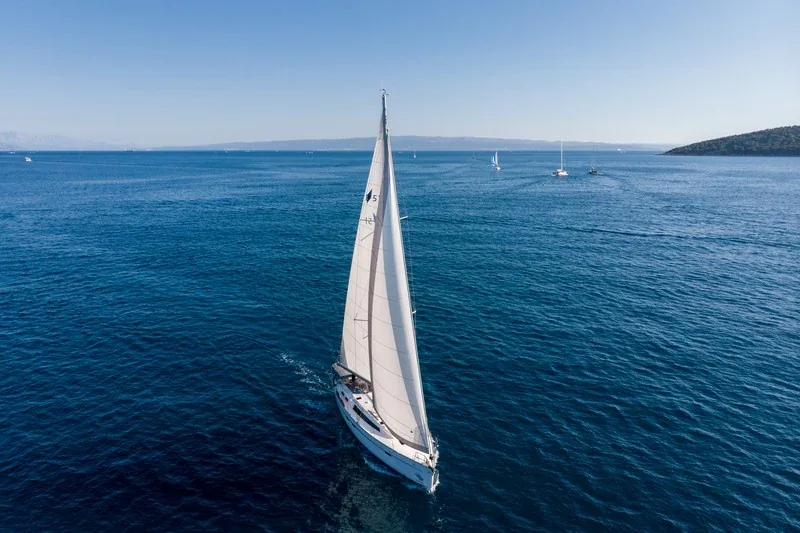 Yacht BAVARIA Cruiser 51 - Lui - Foto 1