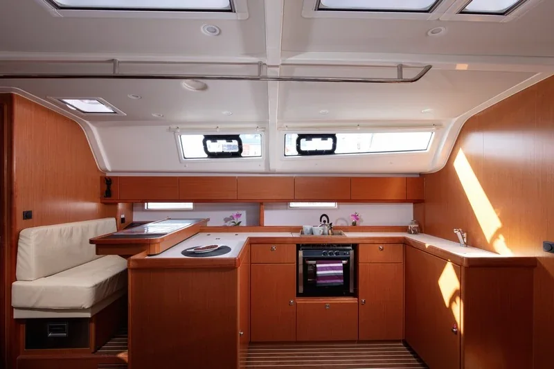 Yacht BAVARIA Cruiser 51 - Lui - Foto 1