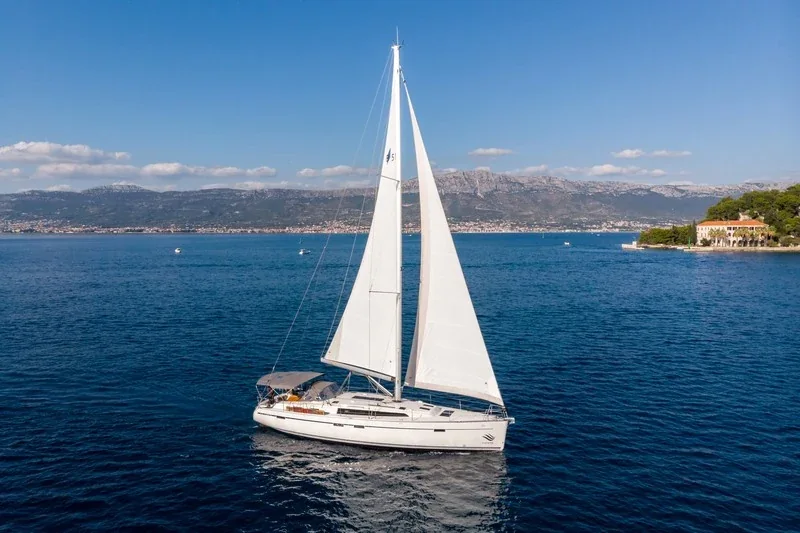 Yacht BAVARIA Cruiser 51 - Lui - Foto 1