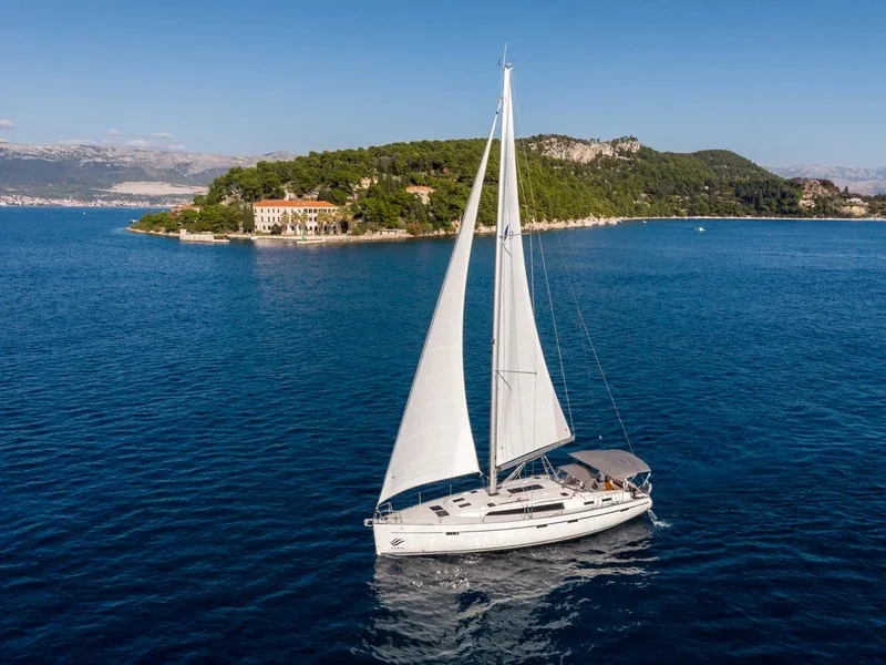 Yacht BAVARIA Cruiser 51 - Lui - Foto 1