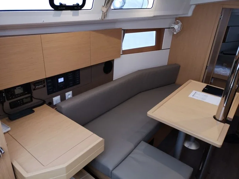 Yacht BENETEAU Oceanis 35.1 - Maya Bay 2 - Foto 1