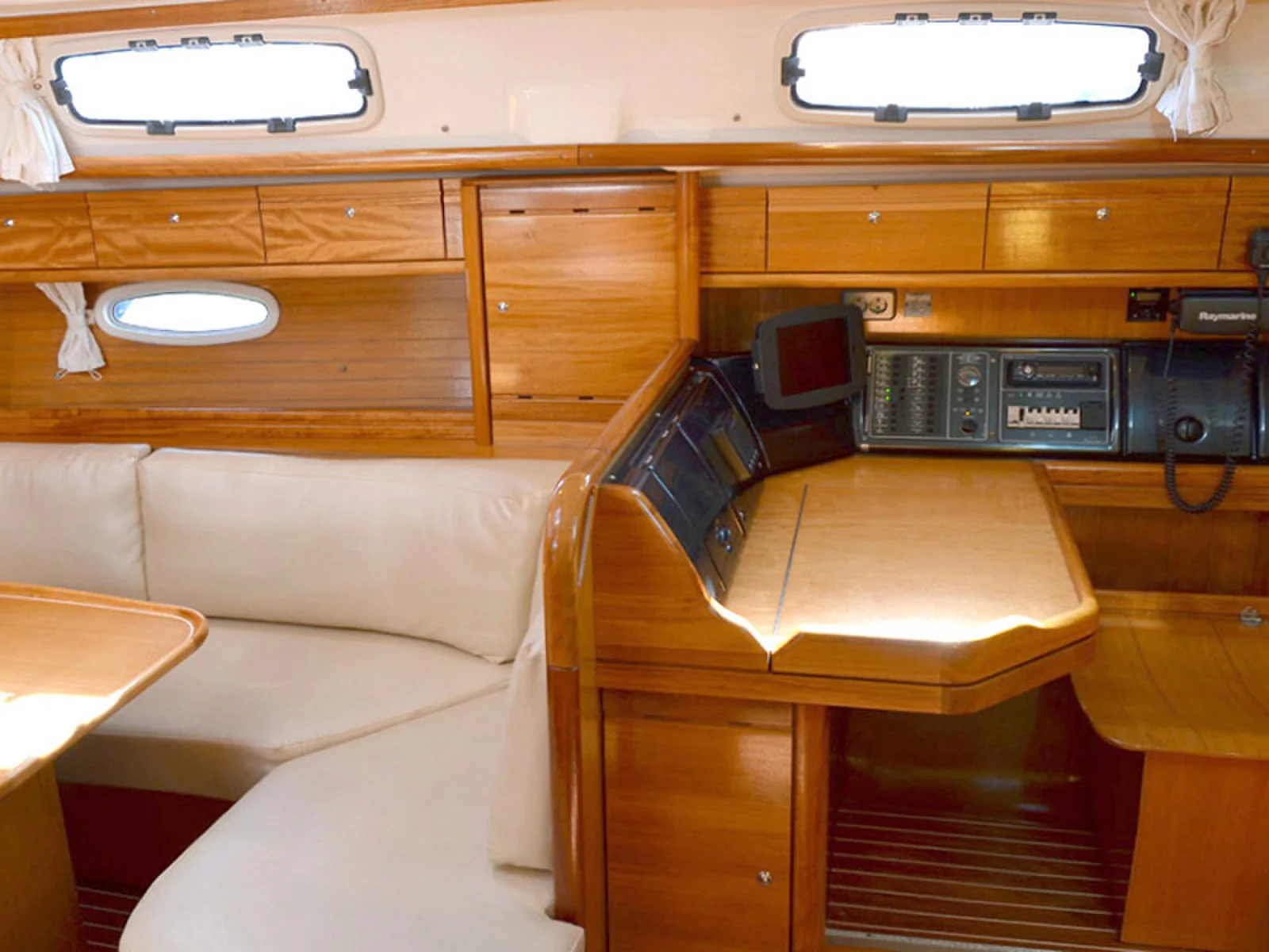 Yacht BAVARIA 39 Cruiser - Ira - Foto 1