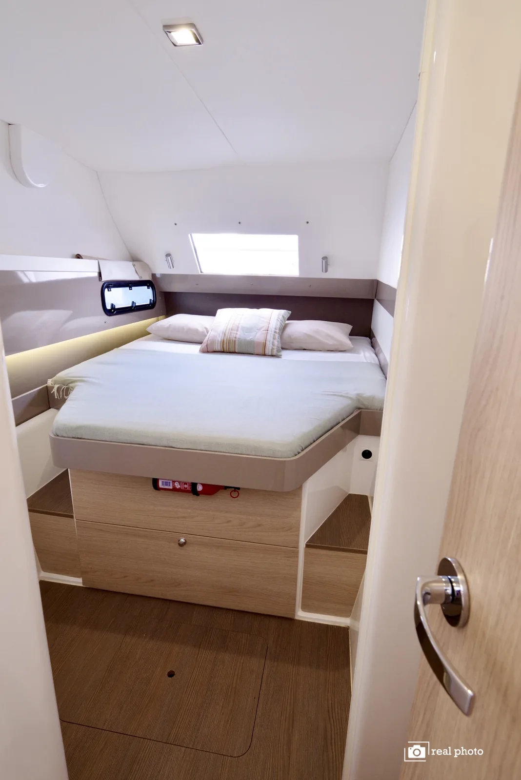 Yacht CATANA Bali 4.1 - Enya - Foto 1