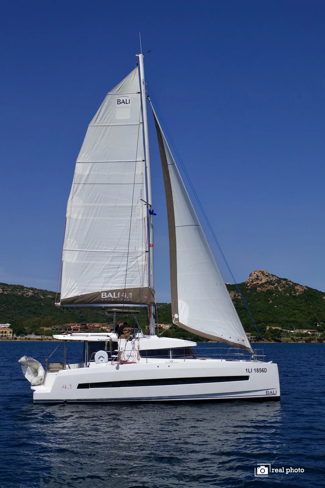 Yacht CATANA Bali 4.1 - Alba - Foto 1