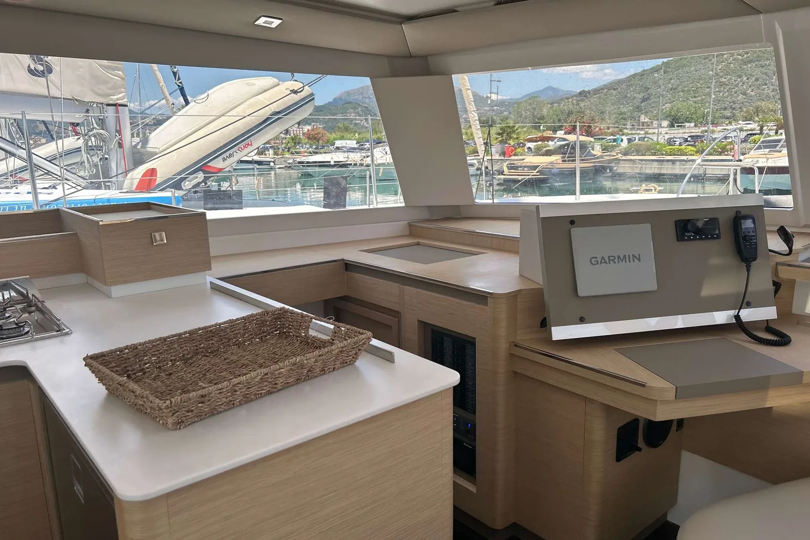 Yacht FOUNTAINE PAJOT Astrea 42 - Deutz - Foto 1
