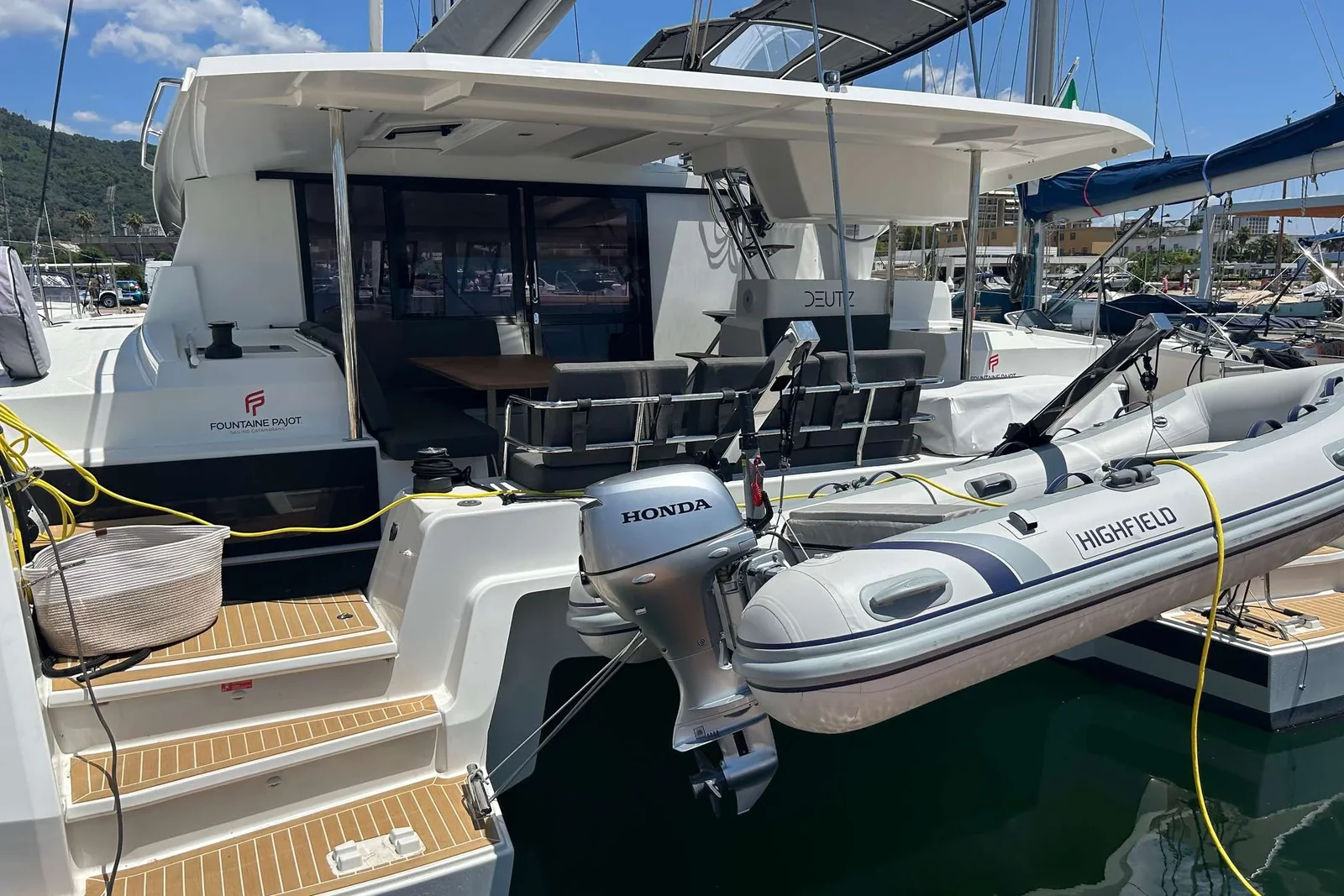 Yacht FOUNTAINE PAJOT Astrea 42 - Deutz - Foto 1