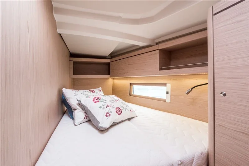 Yacht BENETEAU Oceanis 38.1 - Majano - Foto 1