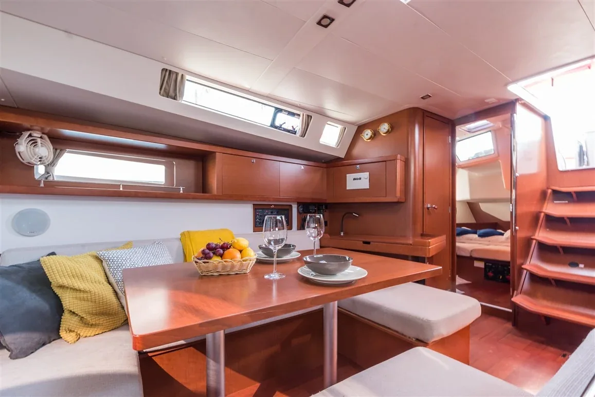 Yacht BENETEAU Oceanis 45 - Zoa - Foto 1