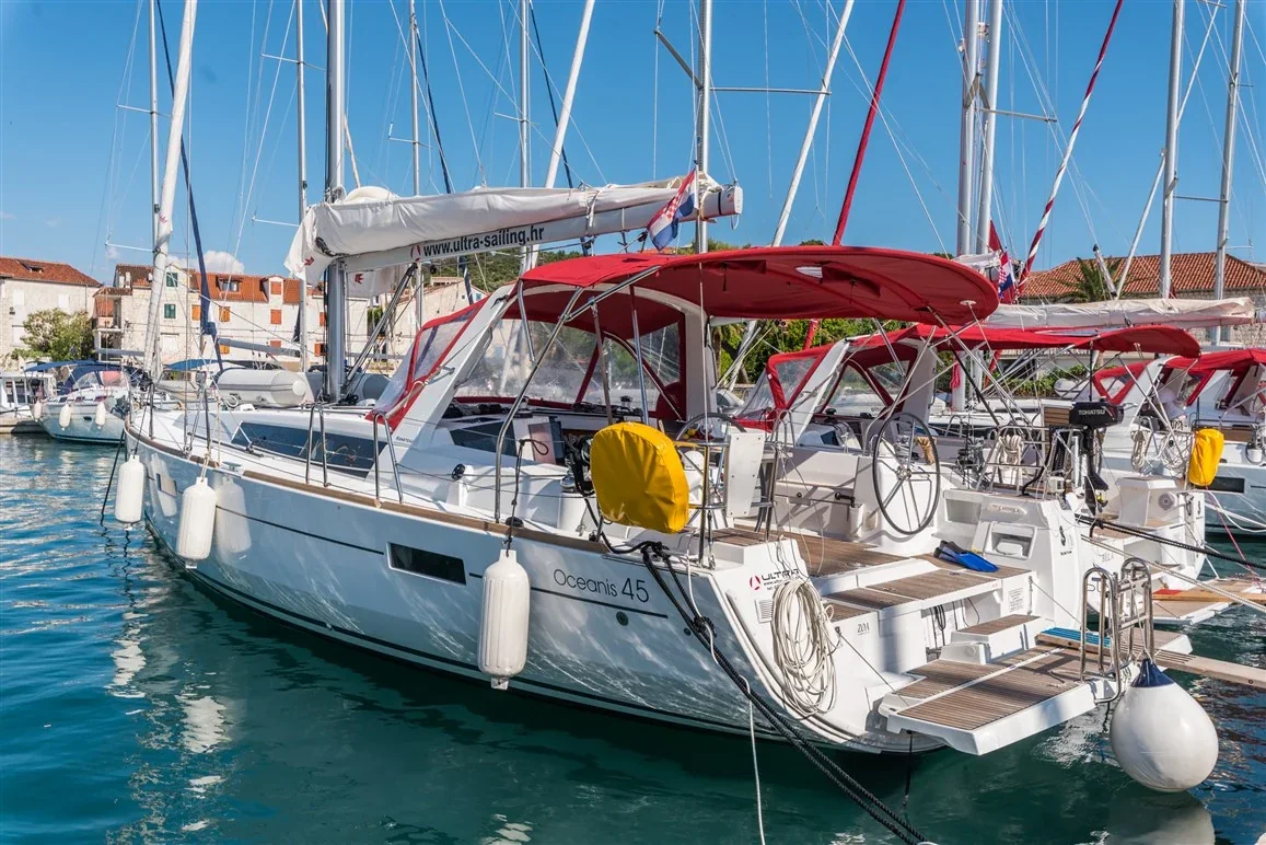 Yacht BENETEAU Oceanis 45 - Zoa - Foto 1