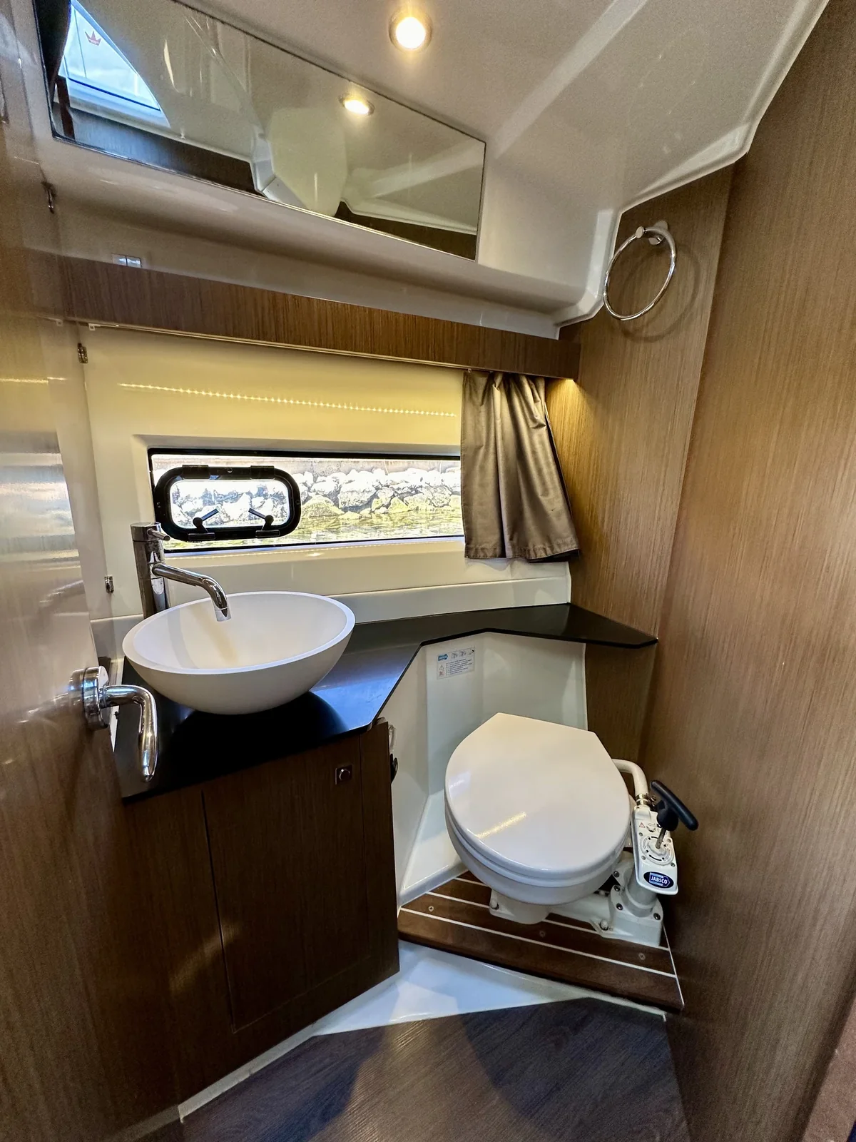 Yacht JEANNEAU Merry Fisher 1095 - Mala Sirena