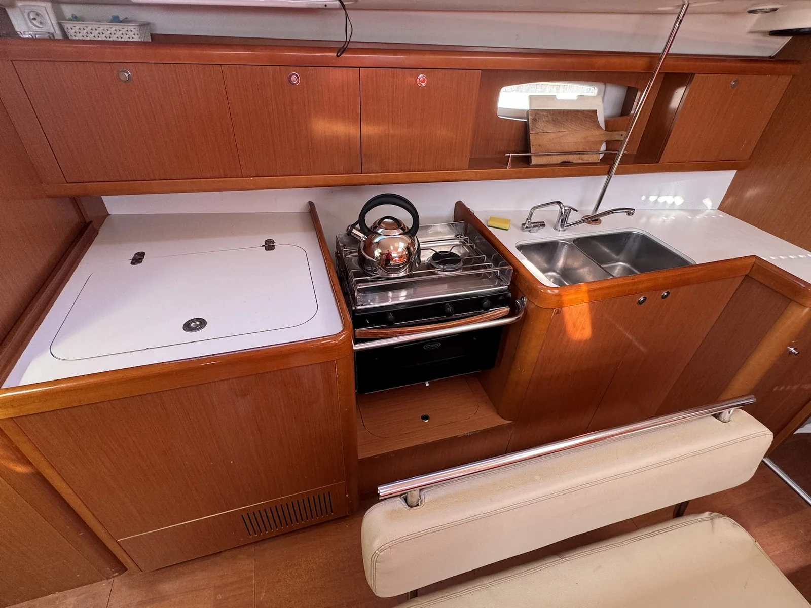 Yacht BENETEAU Oceanis 43 - Magnolia - Foto 1