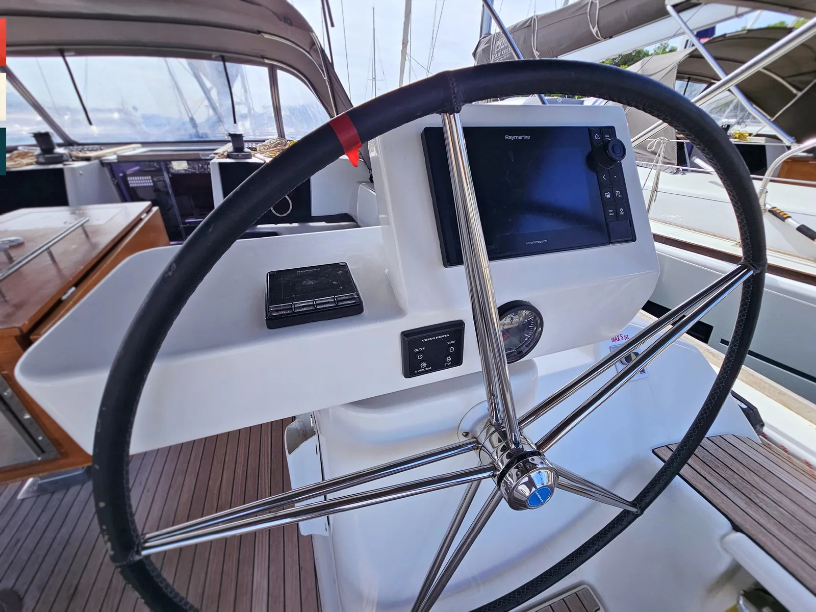 Yacht DUFOUR 520 Grand Large - Maverick - Foto 1