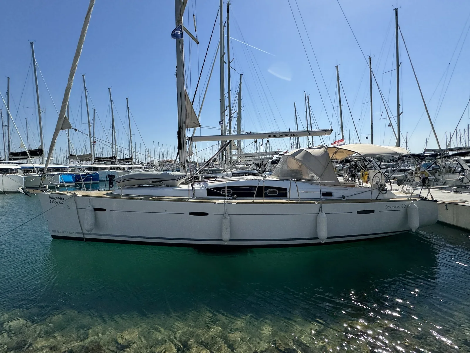 Yacht BENETEAU Oceanis 43 - Magnolia - Foto 1