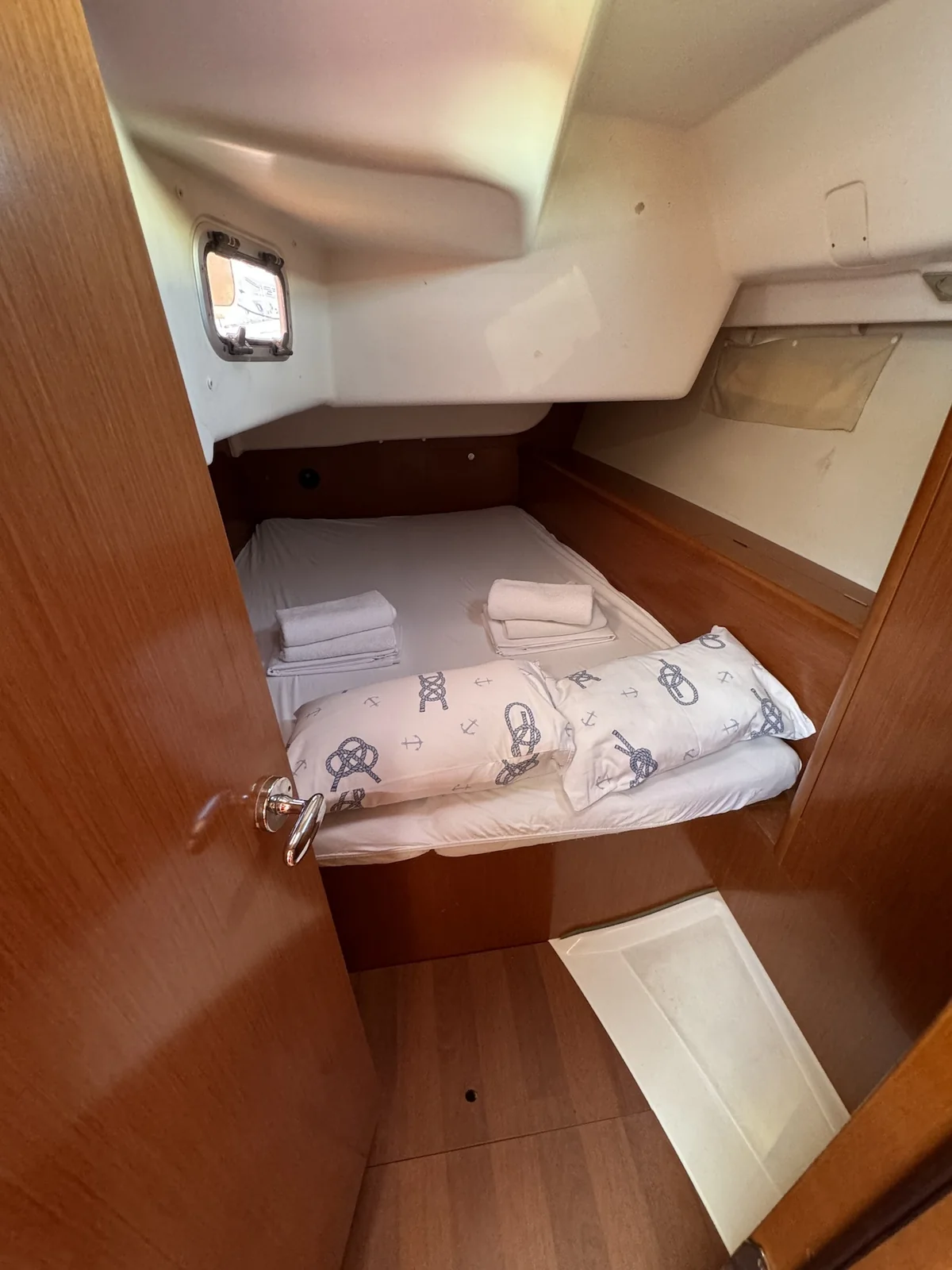 Yacht BENETEAU Oceanis 43 - Magnolia - Foto 1